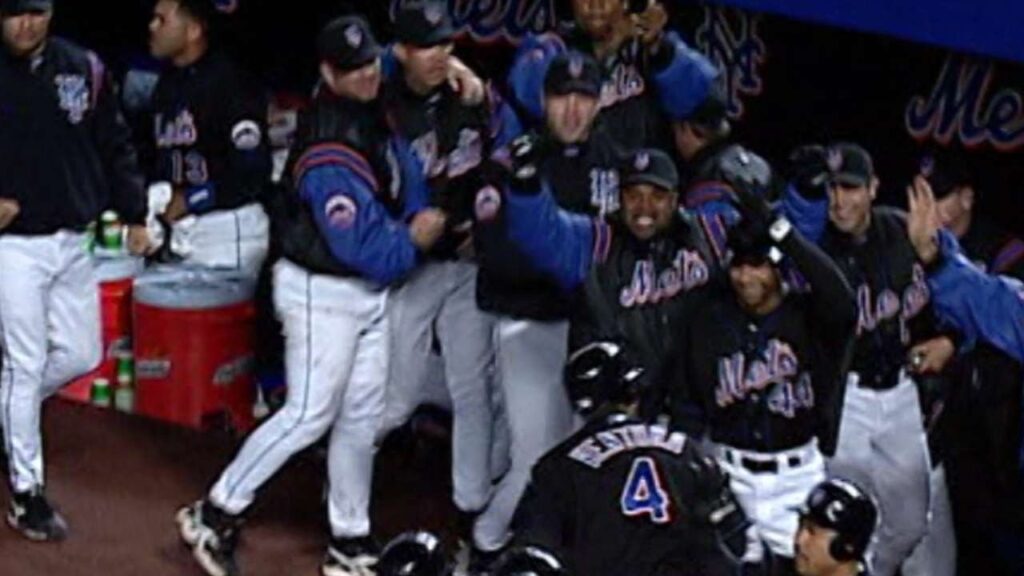 2000 nlcs gm5 zeiles bases clearing double