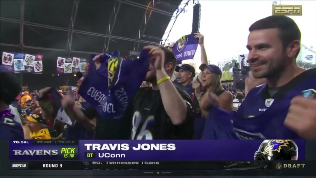 2022 nfl draft baltimore ravens 76th overall pick uconn defensive tackle travis jones