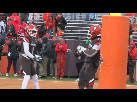 bowling green football beats akron 41 14 for second straight win