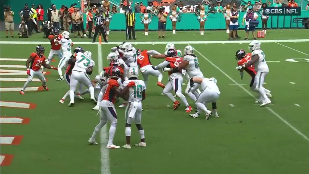 every touchdown by raheem mostert and devon achane in win over broncos miami dolphins