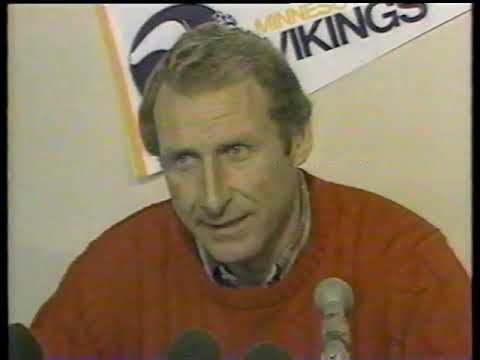 hall of fame kicker jan stenerud announces his retirement from the nfl december 19 1985