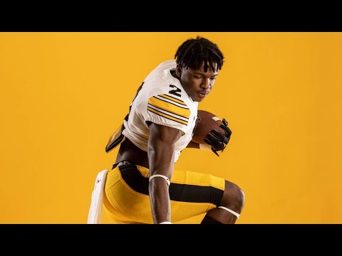 kaleb johnson 2022 full season highlights iowa hawkeyes rb true freshman season