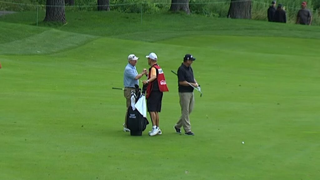 kent jones dunks it from the fairway at american family insurance