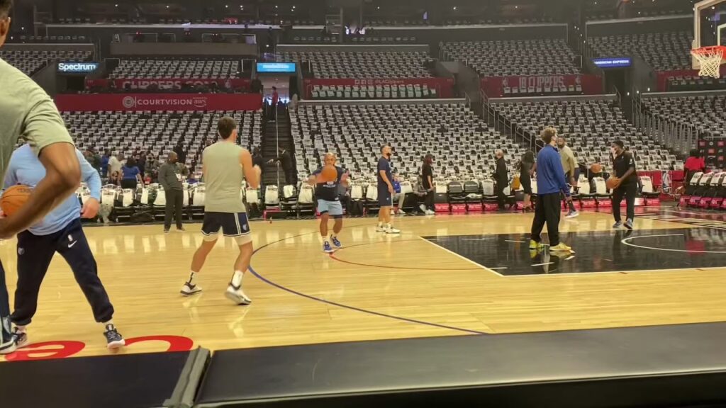 memphisgrizzlies jarrett culver works on his ball skills with video coordinator eric schmidt