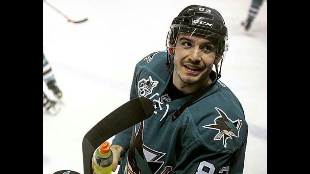 mexican american nhl star matt nieto signs multi million contract with the colorado avalanche