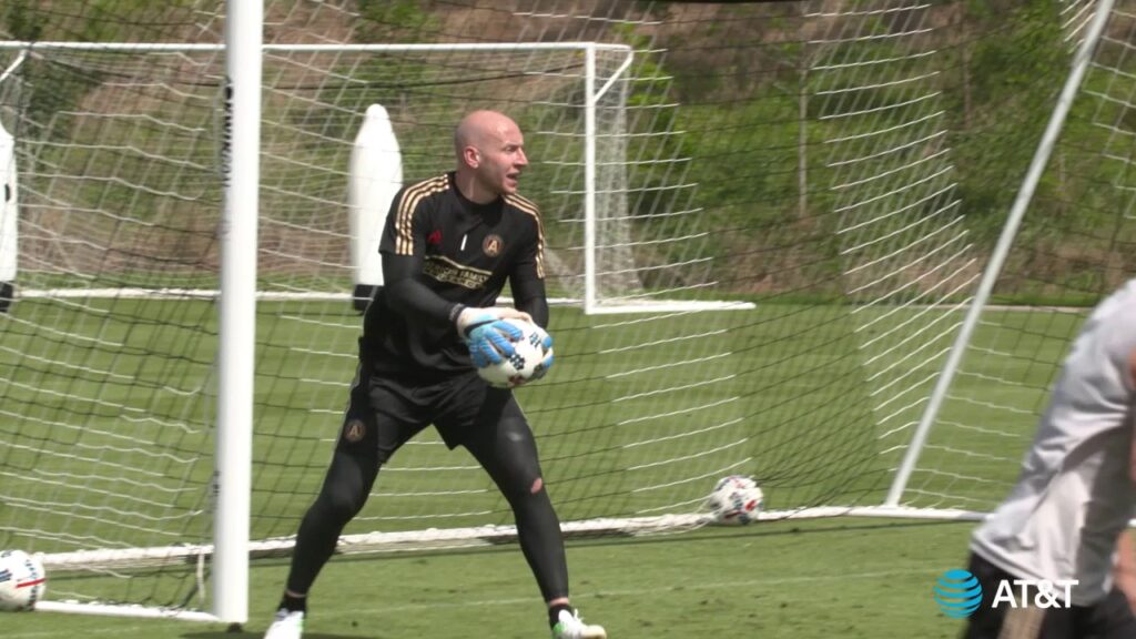 micd up brad guzan