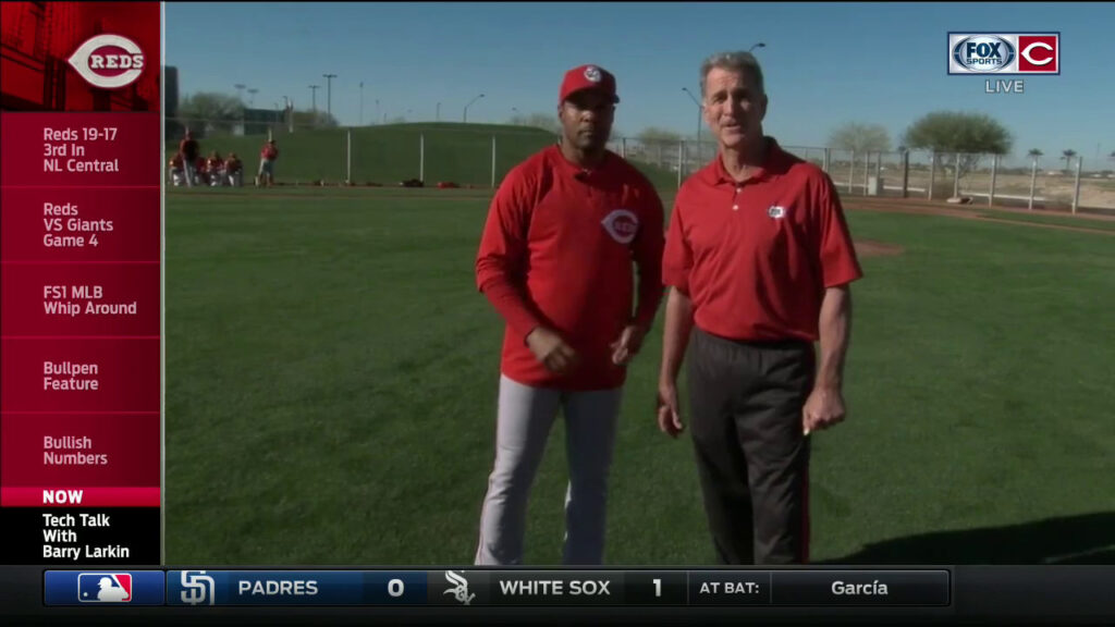 reds hall of famer barry larkin shows chris welsh how defense is done