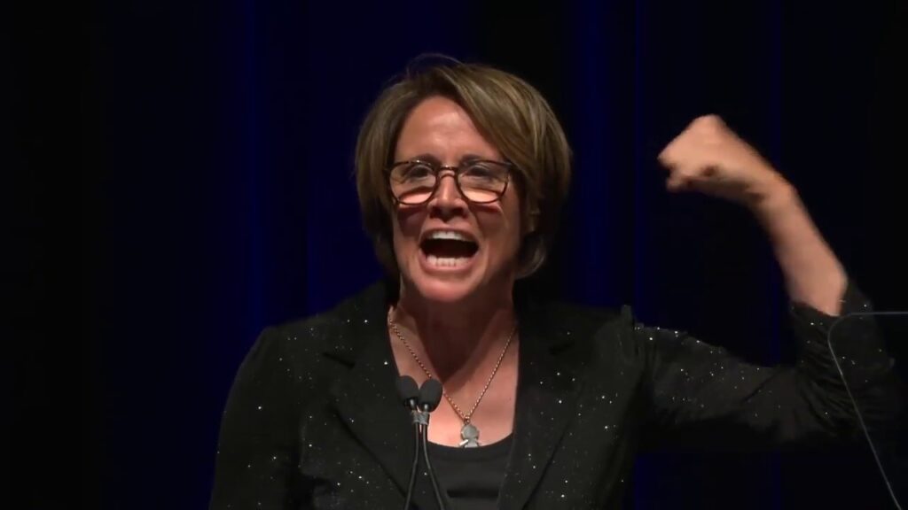 sports broadcasting hall of fame 2018 mary carillo