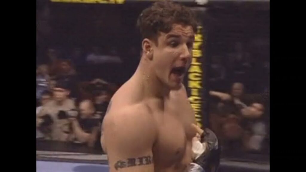 the only omoplata toe hold submission in ufc history by a young frank mir