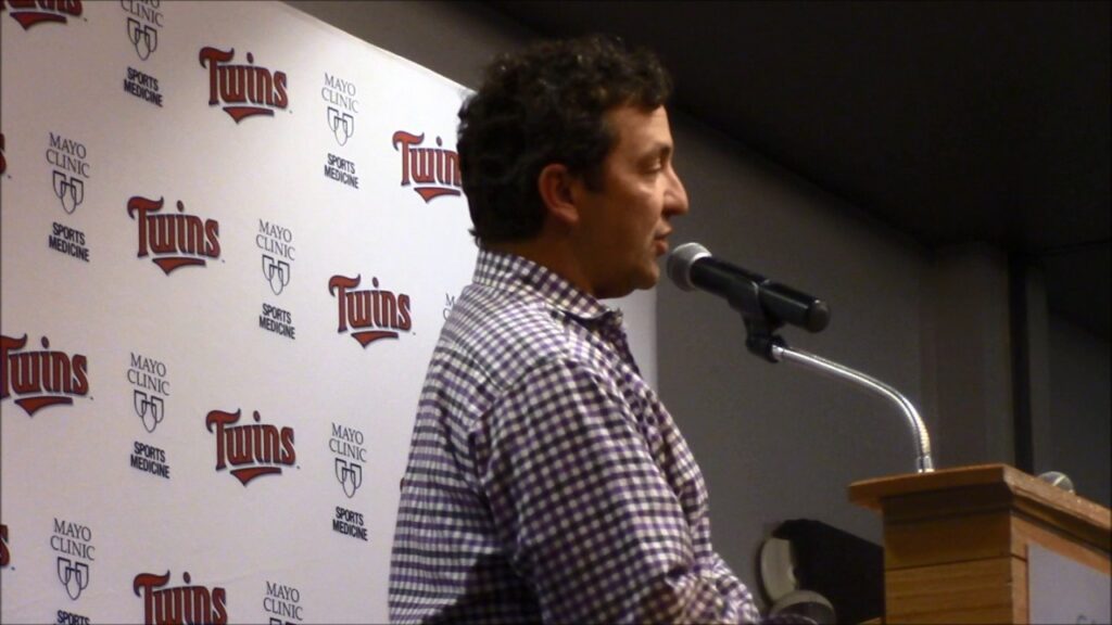 twins broadcaster kris atteberry talks about the teams tough 2016