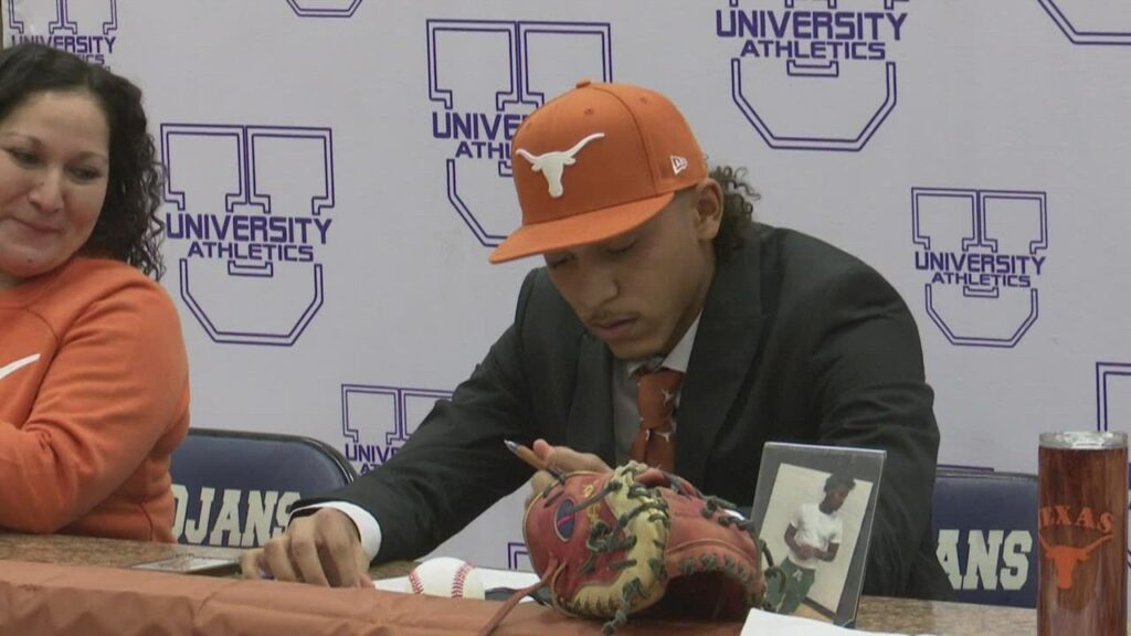 university baseball star nik sanders signs letter of intent to play for texas