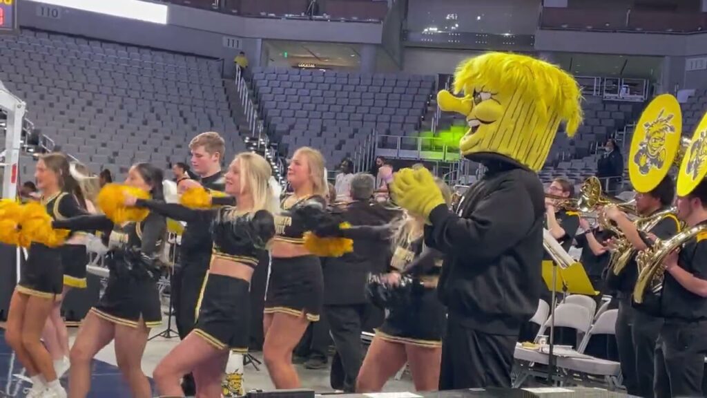 2022 aac tournament wichita state university shocker pep band plays their fight song on wichita