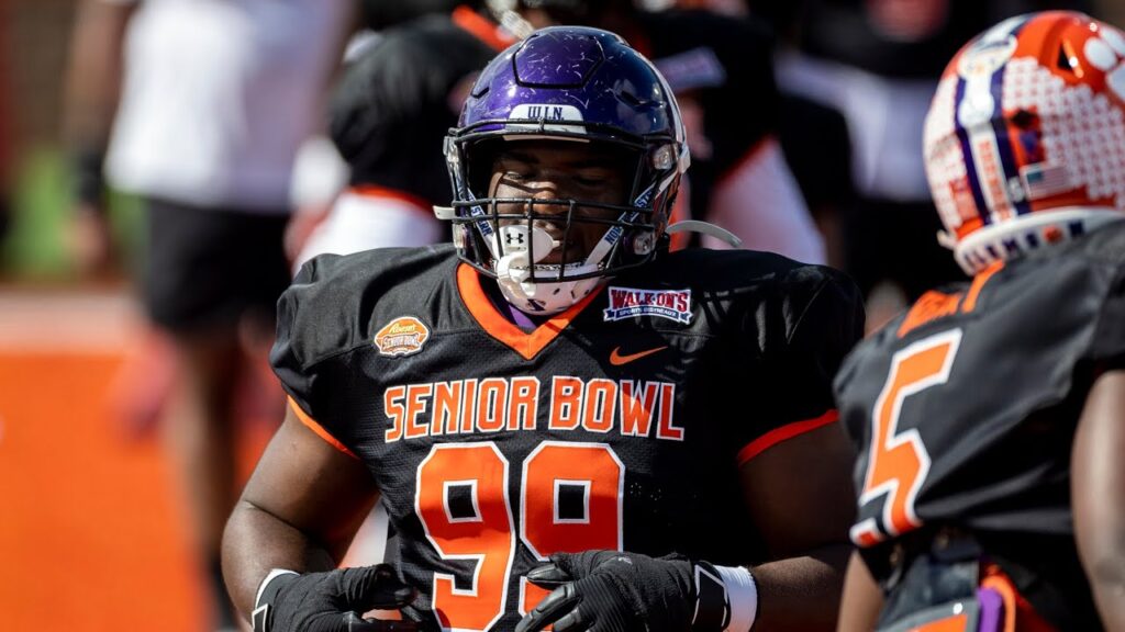 adetomiwa adebawore highlights senior bowl northwestern dl