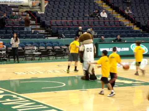 brendan 1 on 1 at the siena game with bernie saint bernard