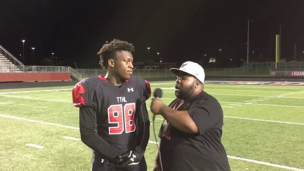 cedar hill defensive end matthew aribisala 5 17 2018