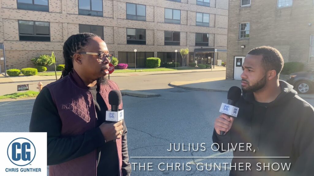 chris gunther interviews julius oliver