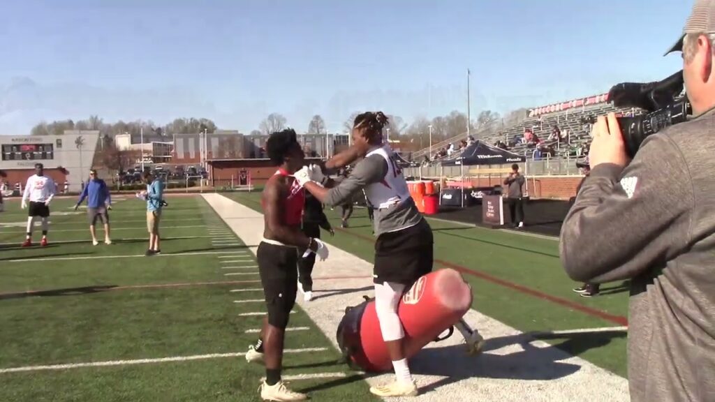 class of 2023 nc state lineman commit darion rivers at rivals camp