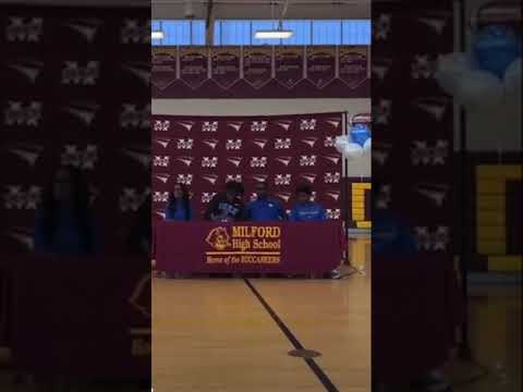 desmond aladuge signs his nil with the duke blue devils f09f94b5f09f9888 shorts