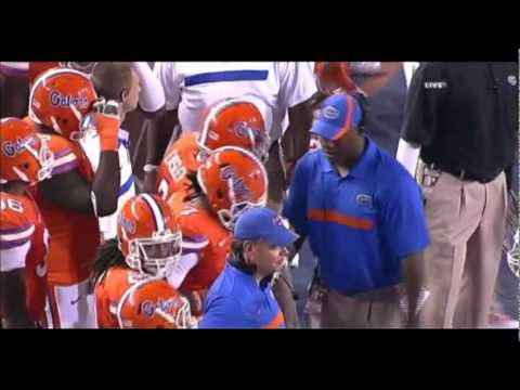 dominique easley dancing at fau game