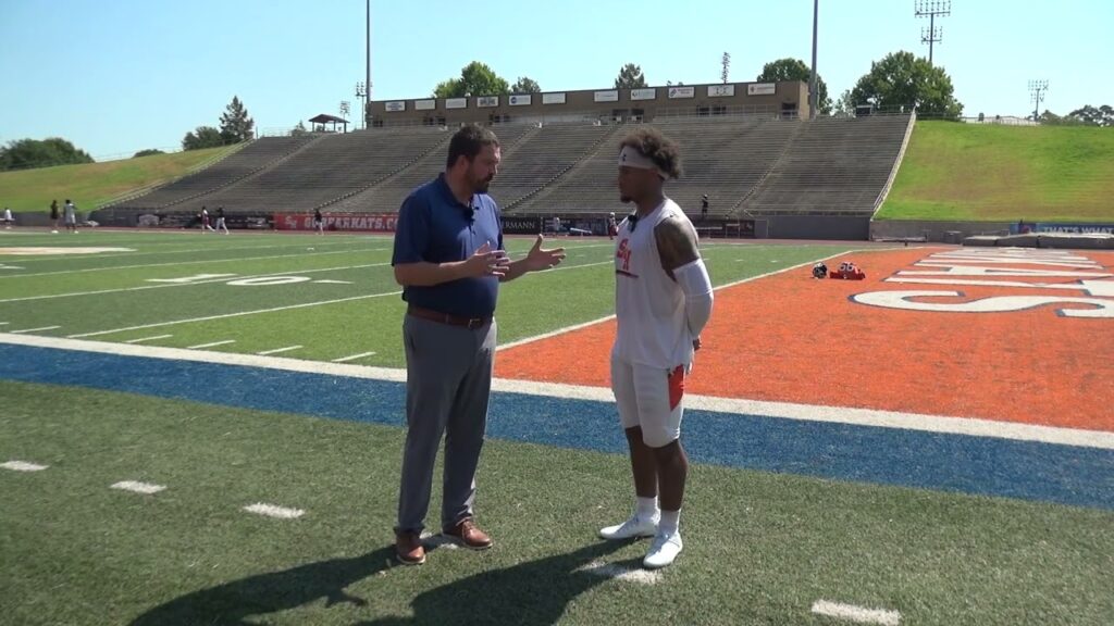 exclusive interview with jr linebacker kavian gaither sam houston bearkats football