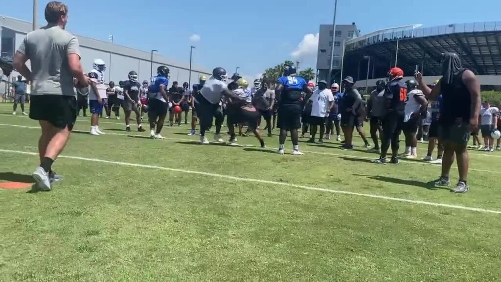 franklin jr brings a big tackle to the john curtis patriots lineup