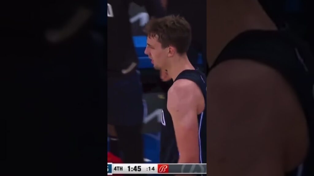 franz wagner dunks on rj barrett