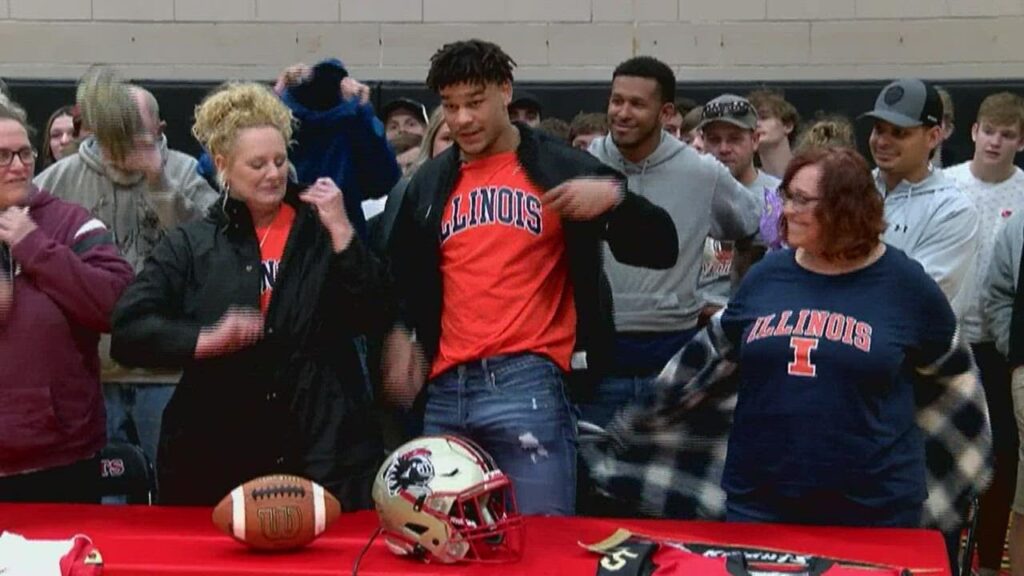 illinois football lands 4 star running back kaden feagin as first in state commit for 2022 23 season