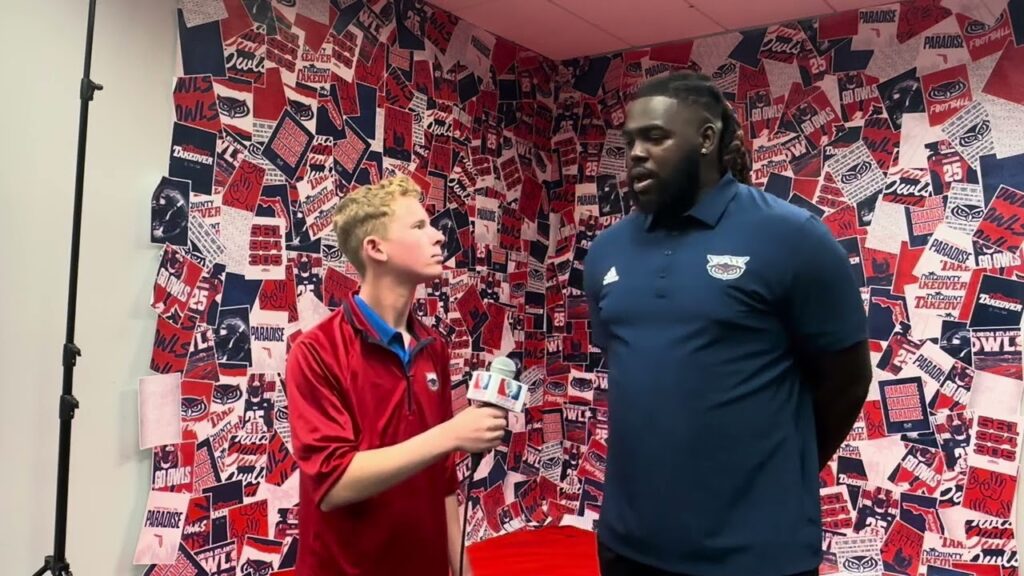 interview with fau football defensive lineman devonta davis