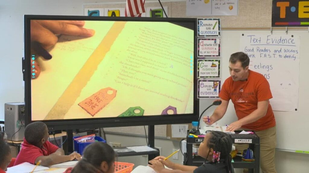 north texas school moves through virtual learning woes to improve student literacy