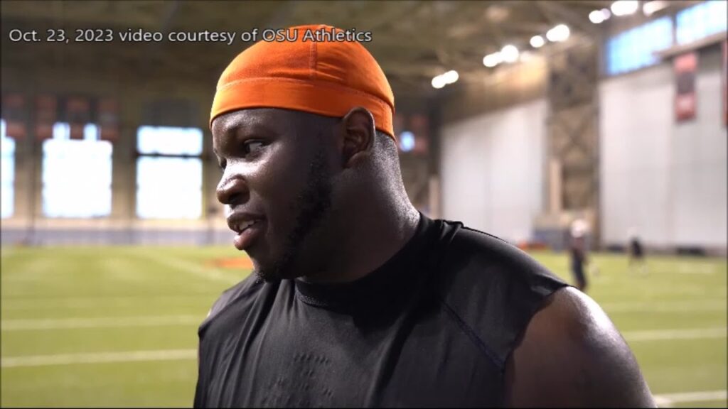 oklahoma state nt collin clay on overcoming acl injuries wanting to coach high school after player