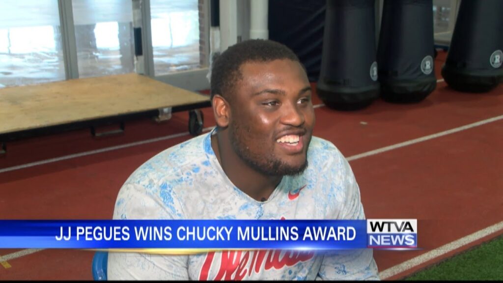 ole miss defensive lineman j j pegues named 2024 recipient of chucky mullins courage award