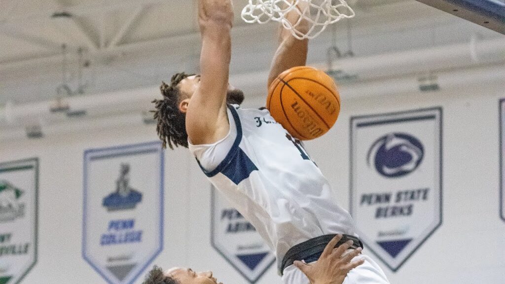 pshbgmbb alex leiba block and dunk in victory over gallaudet 12 2 23