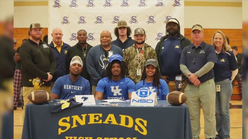 sneads patterson signs with university of kentucky