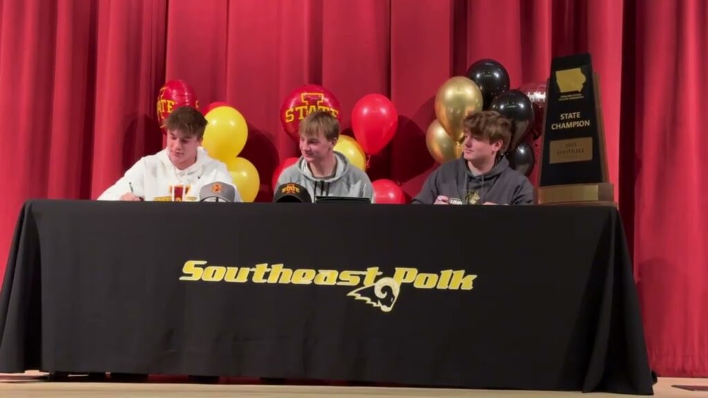 southeast polk ia qb connor moberly signs loi with teammates carson robbins mason van der brink