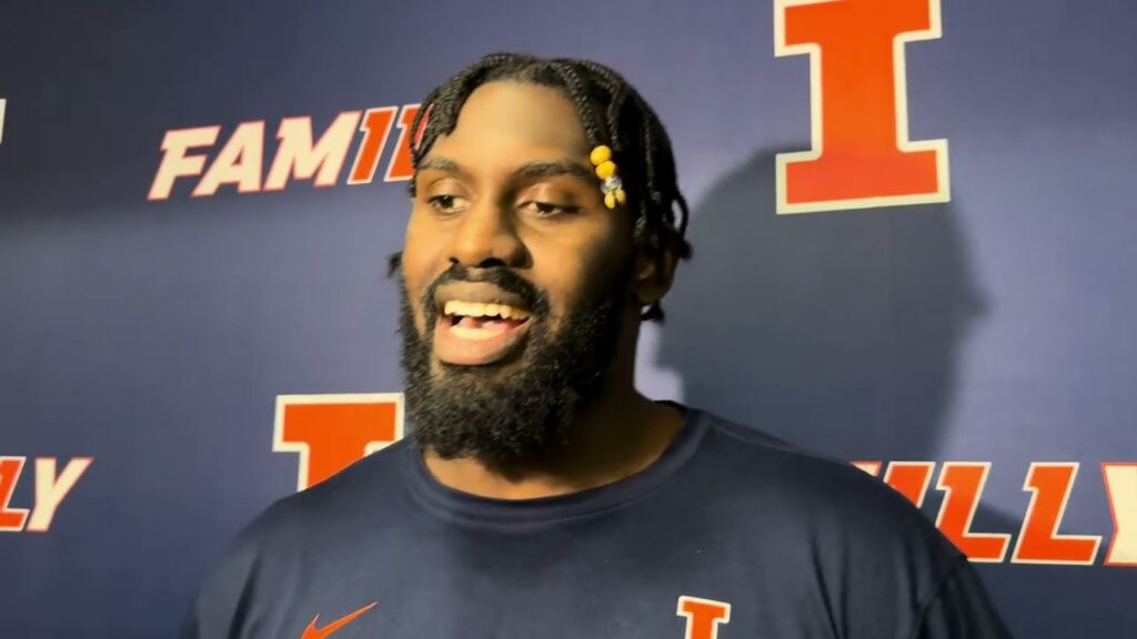 spring practice illinois dl dennis briggs jr