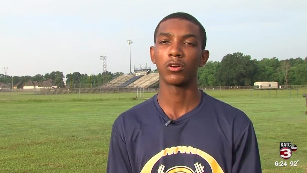 super 16 carencro db rashad onezime