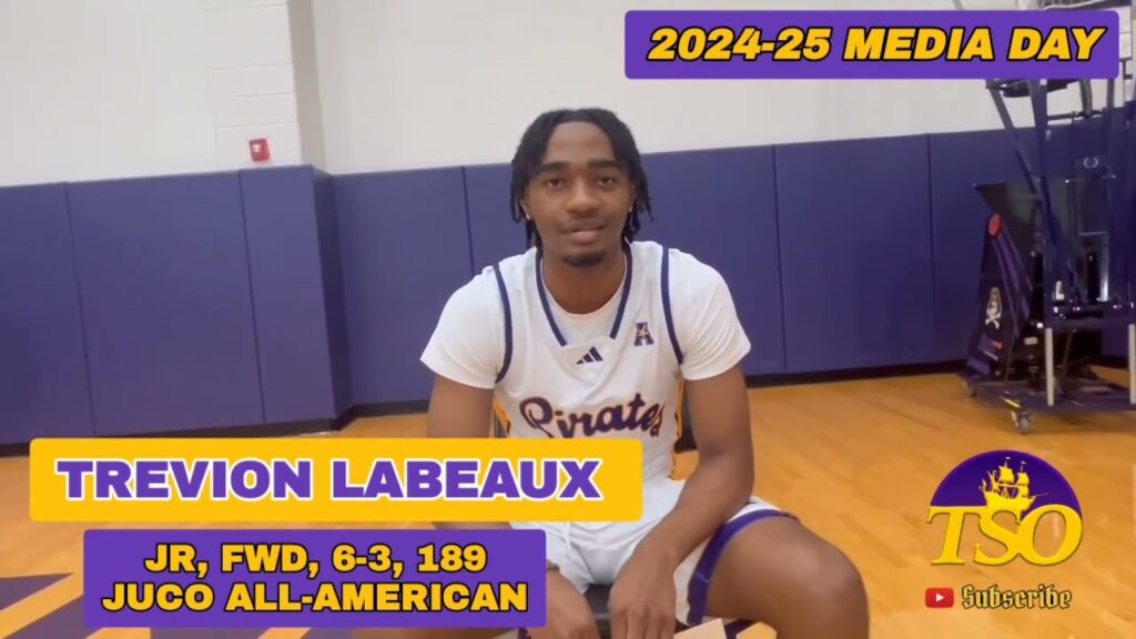 trevion labeaux junior forward 2024 25 ecu basketball media day eastcarolina ecu ecupirates