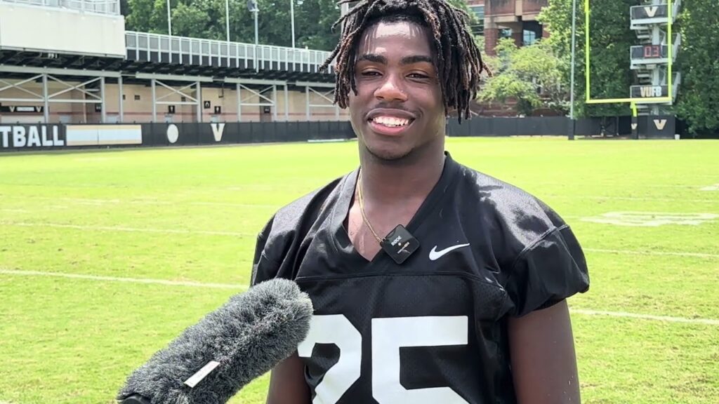 vanderbilt cornerback martel hight