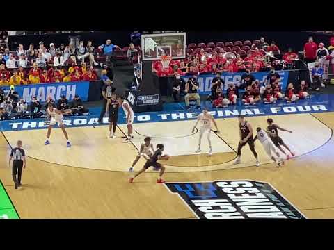 walker kessler block in an ncaa tournament game against jacksonville state