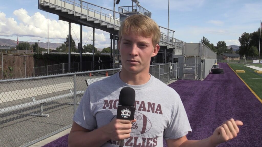 wenatchee quarterback camden sirmon on lewiston 2019 09 11