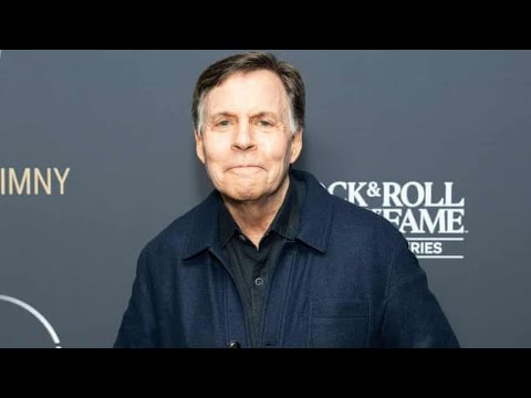 bob costas retires end of an era in mlb commentary