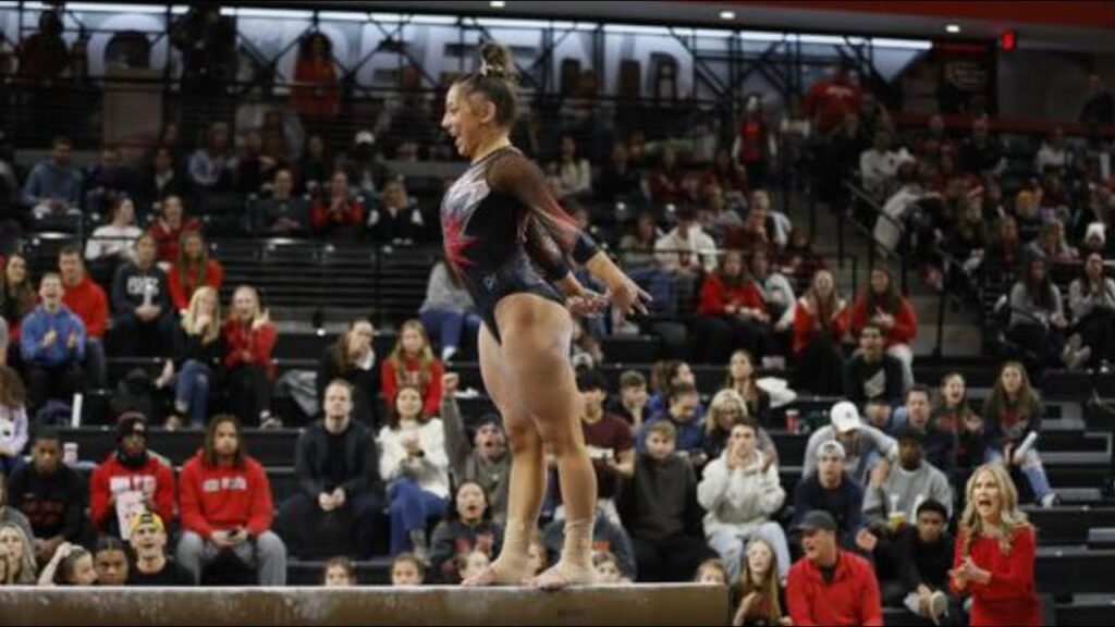 courtney mccann beam ohio state tri meet 9 975